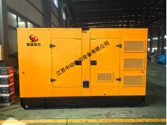 低噪音柴油發(fā)電機(jī)組裝車出廠